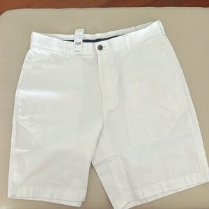 Brooks Brothers Lightweight Advantage Chino size 32